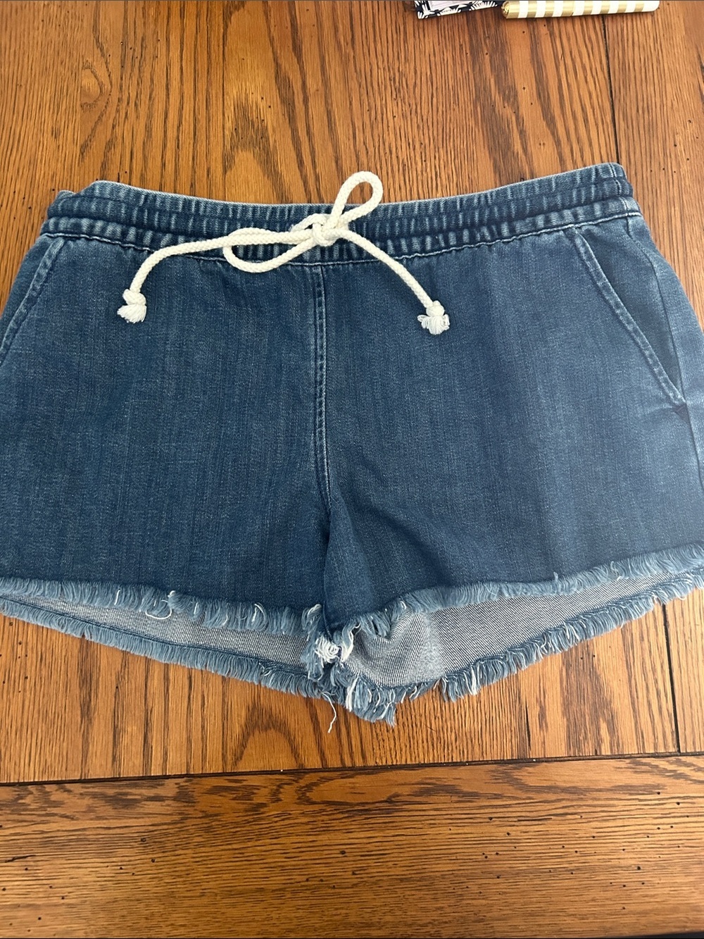 aerie Denim Blue Drawstring Frayed Hem Jean Shorts/6